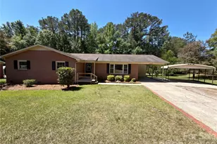 1415 Crestfield Dr, Lancaster, SC 29720 - Photo 1