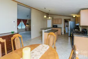 22 Hazelwood Rd, Asheville, NC 28806 - Photo 17