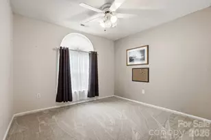 6000 Carriage Oaks Dr, Charlotte, NC 28262 - Photo 31
