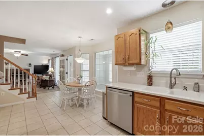 6000 Carriage Oaks Drive, Charlotte, NC 28262 - Photo 17