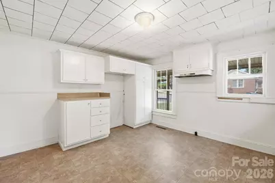 2308 11th Avenue NE, Hickory, NC 28601 - Photo 19