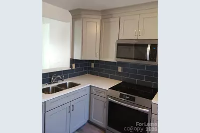 2830 Hosta Drive, Charlotte, NC 28269 - Photo 3