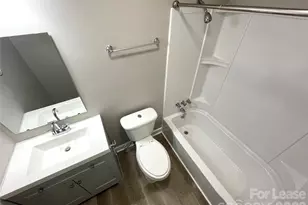415 W 10th St, Charlotte, NC 28202 - Photo 3