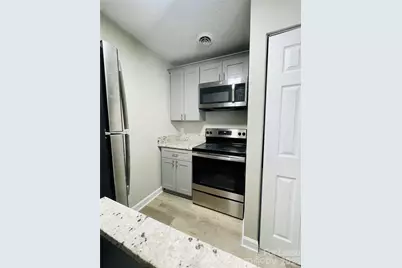 415 W 10th Street #1B, Charlotte, NC 28202 - Photo 5