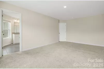 124 Creekview Road, Hendersonville, NC 28791 - Photo 7