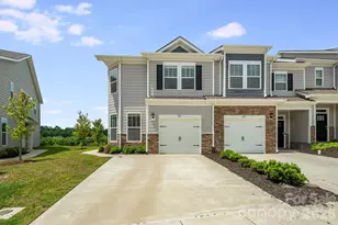 124 Creekview Rd, Hendersonville, NC 28791 - Photo 1