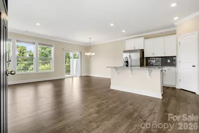 124 Creekview Road, Hendersonville, NC 28791 - Photo 3