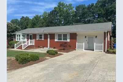 419 E Pigg Street, Pageland, SC 29728 - Photo 3