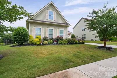 17516 Austins Creek Drive, Charlotte, NC 28278 - Photo 3