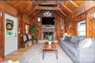 284 Grady Winkler Rd, Boone, NC 28607 - Photo 3
