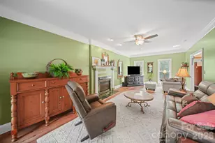 8513 Middleton Cir, Harrisburg, NC 28075 - Photo 19