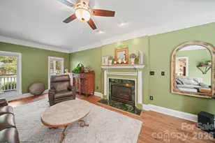 8513 Middleton Cir, Harrisburg, NC 28075 - Photo 17