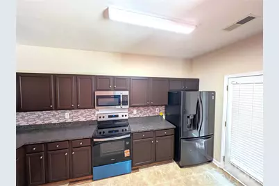 4283 Glenlea Commons Drive, Charlotte, NC 28216 - Photo 3