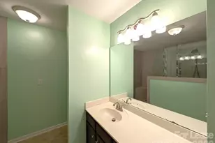 4283 Glenlea Commons Dr, Charlotte, NC 28216 - Photo 13