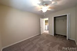 4283 Glenlea Commons Dr, Charlotte, NC 28216 - Photo 21
