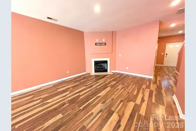 4283 Glenlea Commons Drive, Charlotte, NC 28216 - Photo 7