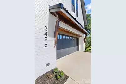 2425 Lola Avenue, Charlotte, NC 28205 - Photo 3