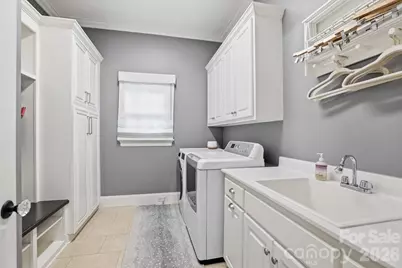 2021 Coniston Place, Charlotte, NC 28207 - Photo 35