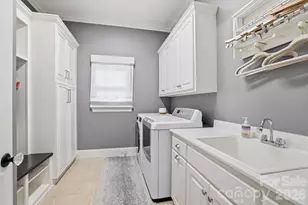 2021 Coniston Pl, Charlotte, NC 28207 - Photo 35