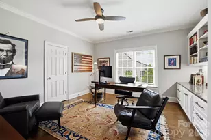 2021 Coniston Pl, Charlotte, NC 28207 - Photo 33