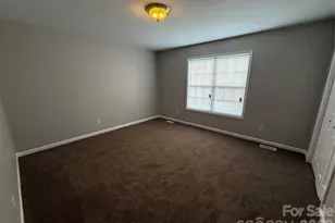 1310 and 1323 14th Street Dr NE, Hickory, NC 28601 - Photo 11