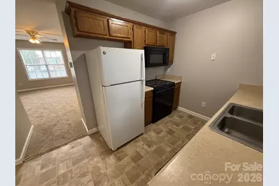 1310 and 1323 14th Street Drive NE, Hickory, NC 28601 - Photo 9