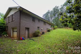 1225 Moss Rd, Rutherfordton, NC 28139 - Photo 3