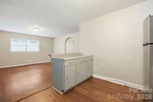 6308 Cove Creek Dr, Charlotte, NC 28215 - Photo 39