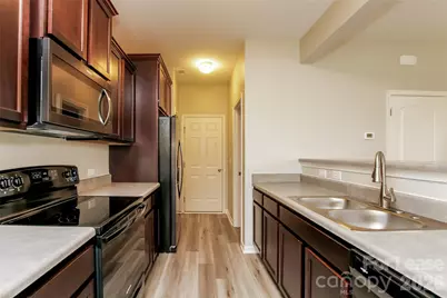 701 Falls Lane, Kannapolis, NC 28081 - Photo 3