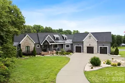 5200 Shoreview Drive, Concord, NC 28025 - Photo 1