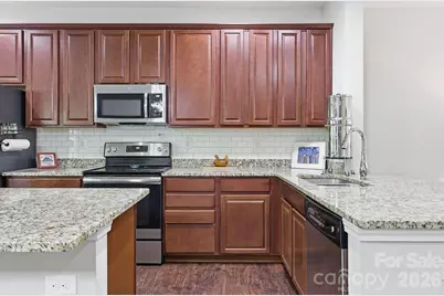 8413 Summerford Drive, Charlotte, NC 28269 - Photo 9
