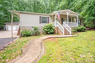 5043 Pebble Stone Rd, Maiden, NC 28650 - Photo 7