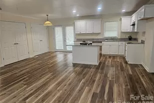 218 Hall St, Salisbury, NC 28144 - Photo 3