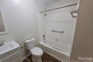 218 Hall St, Salisbury, NC 28144 - Photo 9