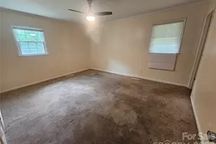 218 Hall St, Salisbury, NC 28144 - Photo 11