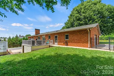226 28th Avenue Place NE, Hickory, NC 28601 - Photo 31