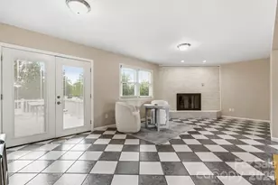 226 28th Ave Pl NE, Hickory, NC 28601 - Photo 11