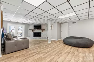226 28th Ave Pl NE, Hickory, NC 28601 - Photo 25