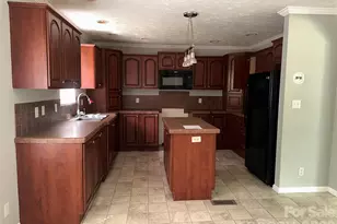 2410 Annwood Ct, Newton, NC 28658 - Photo 7