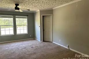 2410 Annwood Ct, Newton, NC 28658 - Photo 11