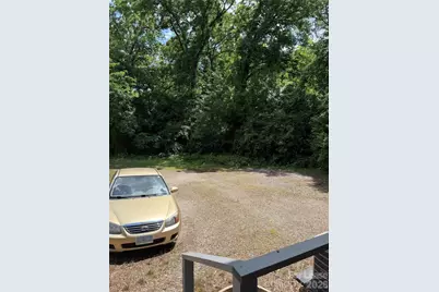 242 E Broad Street, Statesville, NC 28677 - Photo 17