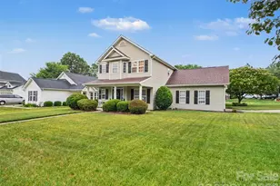 2243 Oakhurst Ct, Kannapolis, NC 28081 - Photo 3