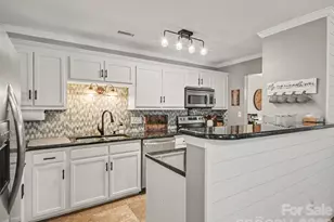 2243 Oakhurst Ct, Kannapolis, NC 28081 - Photo 13