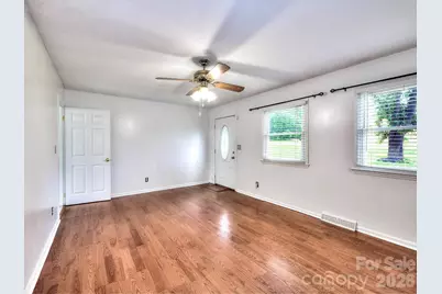109 Oxford Street, Shelby, NC 28152 - Photo 5
