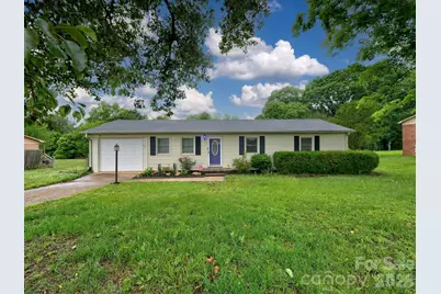109 Oxford Street, Shelby, NC 28152 - Photo 1