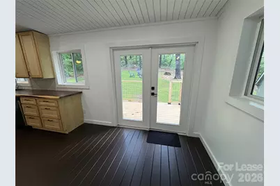 495 Armstrong Avenue, Hendersonville, NC 28739 - Photo 5