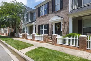 1620 Chamberside Dr, Rock Hill, SC 29730 - Photo 3