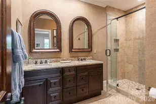 305 Piney Knoll Ln, Hendersonville, NC 28739 - Photo 37