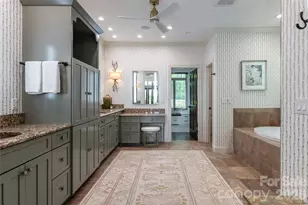 305 Piney Knoll Ln, Hendersonville, NC 28739 - Photo 29