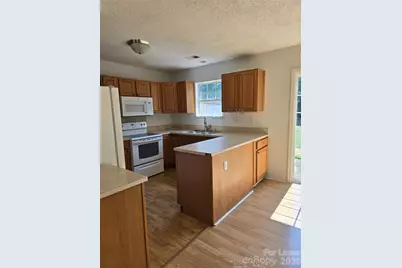 3073 Parade Lane SW, Concord, NC 28025 - Photo 3